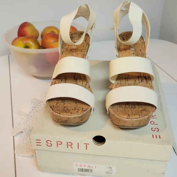 NIB. ESPRIT Strappy cork wedge sandals. Elastic comfort straps. Platform. - Picture 2 of 9